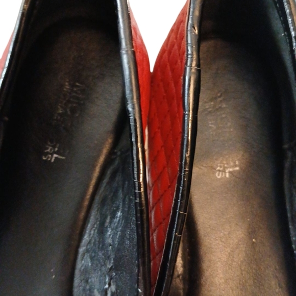 Michael Kors Red Quilted Ballet Flats Women's size 6 - Picture 3 of 13